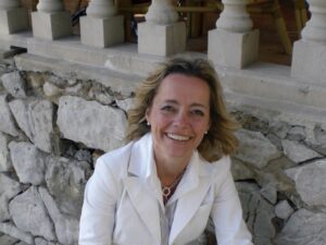 Rheinische Post portrays Bettina Müller as personal concierge on Mallorca