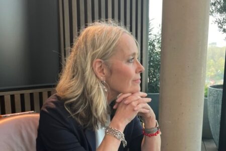 Bettina Müller von bm concierge – Porträtbild zum Blogbeitrag „Superkräfte für Superreiche“