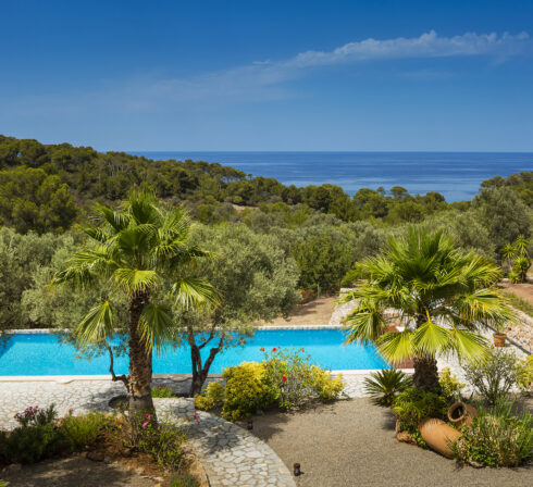 luxusvilla-pool-meerblick-mallorca